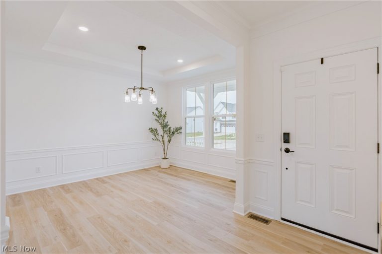 7796 Clydesdale Drive, Mentor, OH - Photo 3