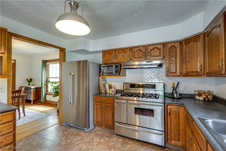 5369 Union Avenue, Homeworth, OH - Photo 8