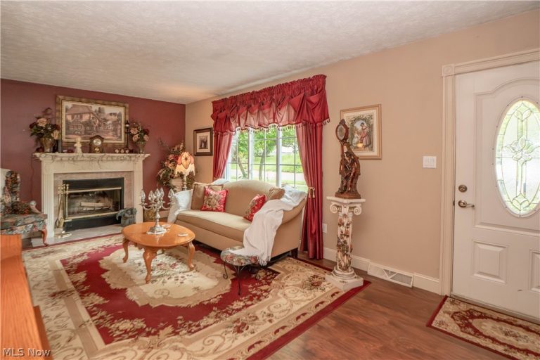484 Stull Avenue, Akron, OH - Photo 8