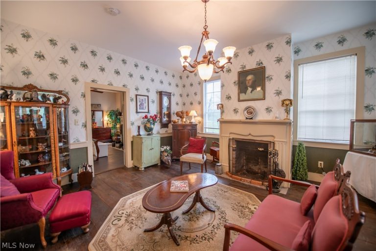 211 Main Street, Deersville, OH - Photo 8