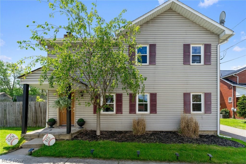 14092 Youngstown Pittsburgh Road, Petersburg, OH