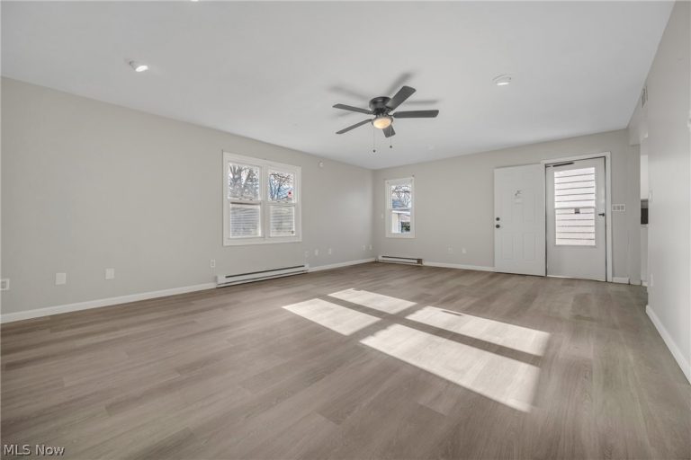 13301 Kirton Avenue, Cleveland, OH - Photo 2