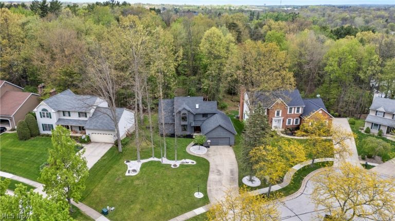 3069 Snowshoe Circle, Stow, OH - Photo 5