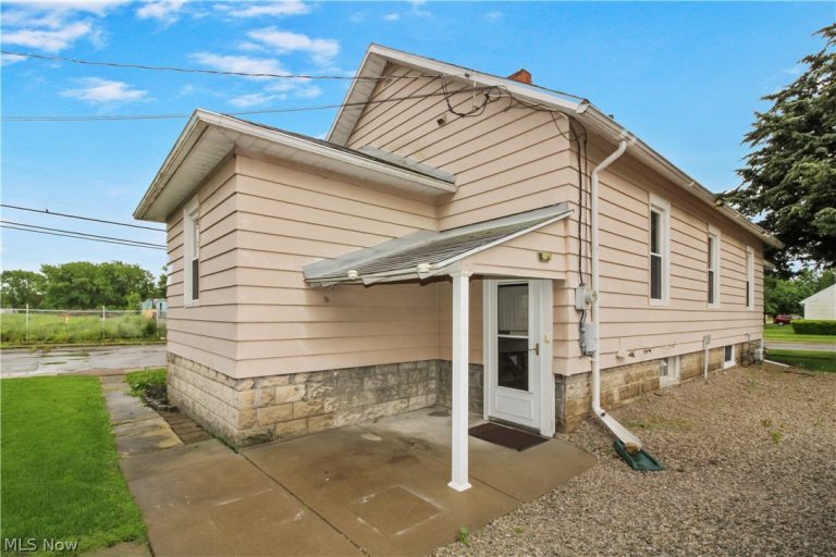 1515 3rd Street, Port Clinton, OH - Photo 6