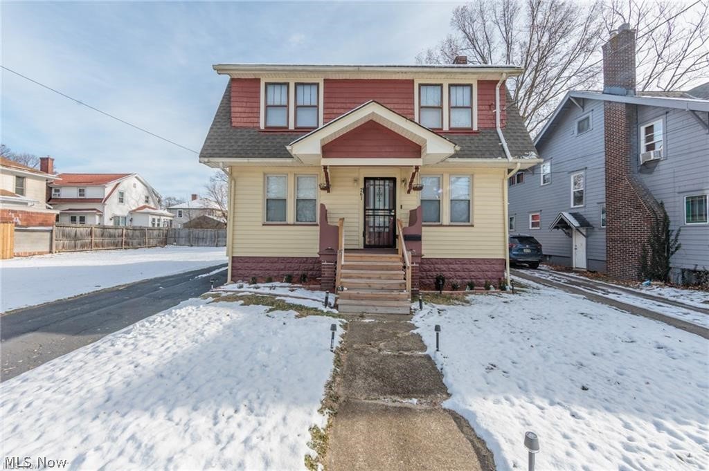 261 Madison Avenue, Akron, OH