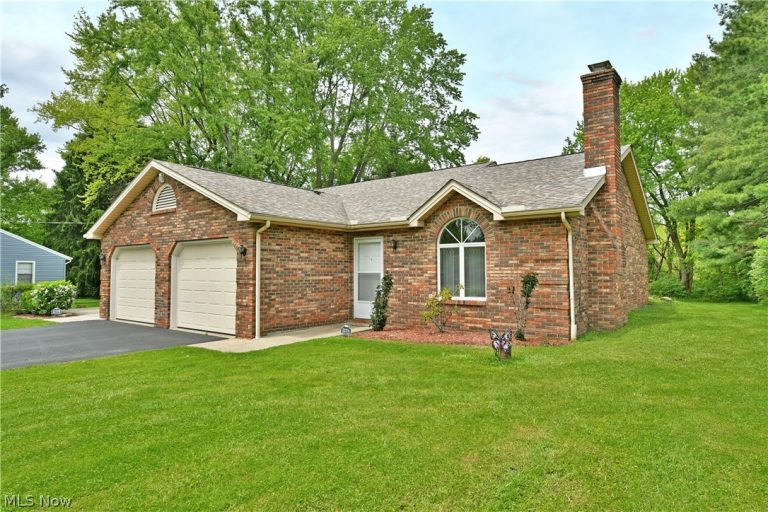 2237 Cadwallader Sonk #A, Cortland, OH - Photo 4