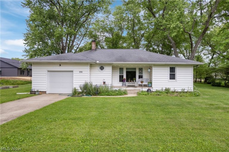 2136 Smithville Western Road, Wooster, OH - Photo 3