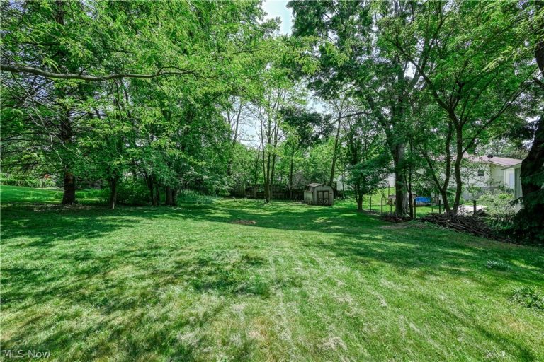 1921 Dwight Street, Cuyahoga Falls, OH - Photo 5