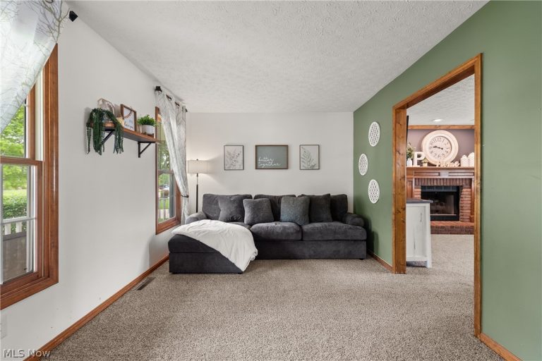 3752 Sandlewood Drive, Brunswick, OH - Photo 6