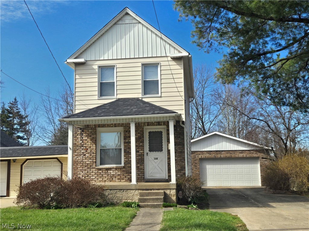 2446 Vestal Road, Youngstown, OH
