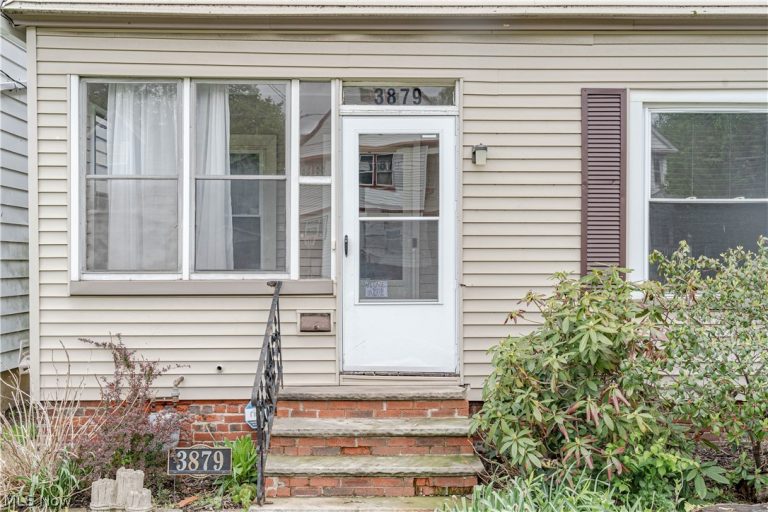 3879 36th Street, Cleveland, OH - Photo 3