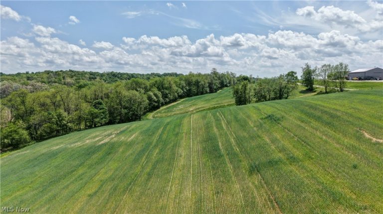 Renner Road, Fresno, OH - Photo 3