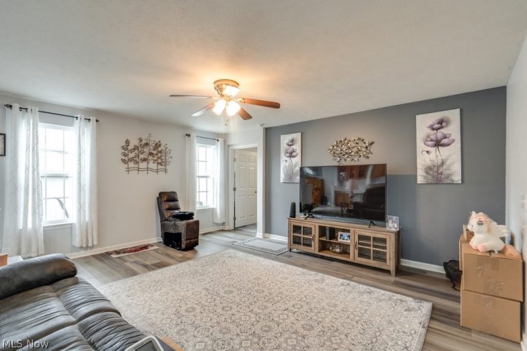 1240 Winter Fern Avenue, Akron, OH - Photo 6