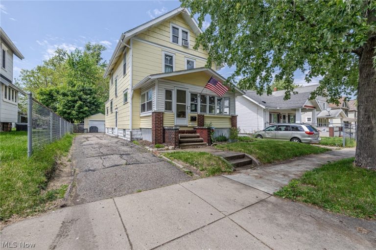 2332 17th Street, Akron, OH, 44314