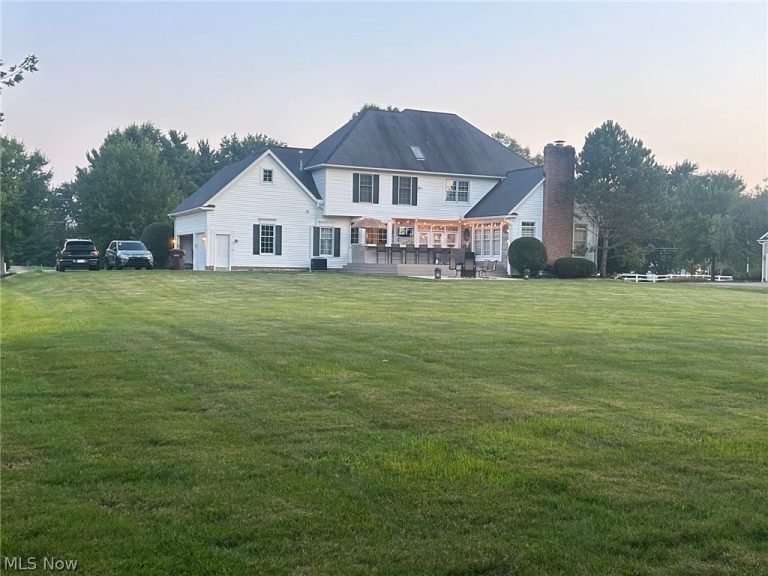 1907 Middleton Road, Hudson, OH - Photo 4