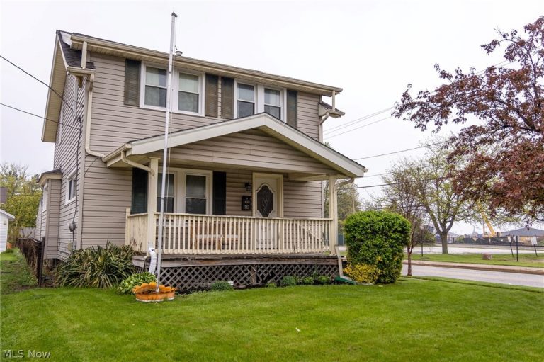 543 6th Street, Fairport Harbor, OH - Photo 2