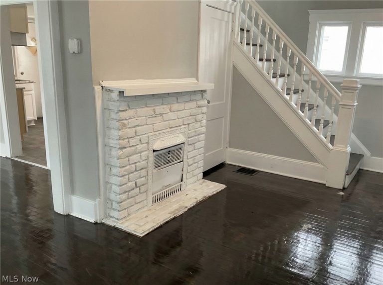 3293 139th Street, Cleveland, OH - Photo 3
