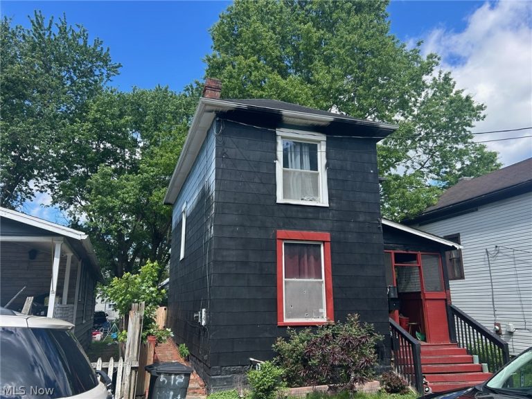 215 Columbia Street, Zanesville, OH - Photo 3