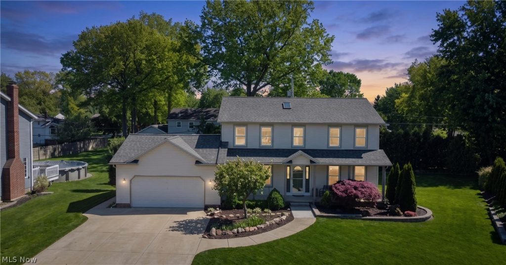 7392 Churchill Square, Mentor, OH