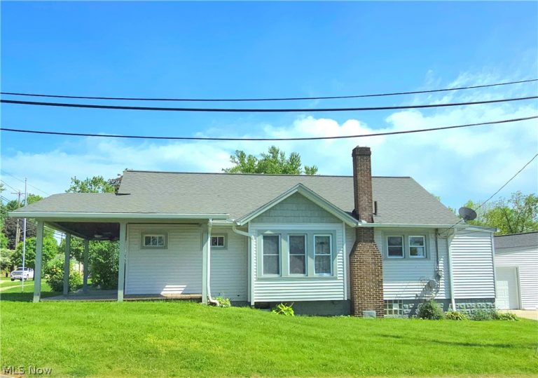 821 Cleveland Road, Ravenna, OH - Photo 3