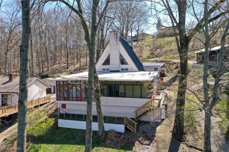 166 Cheyenne Trail, Malvern, OH, 44644