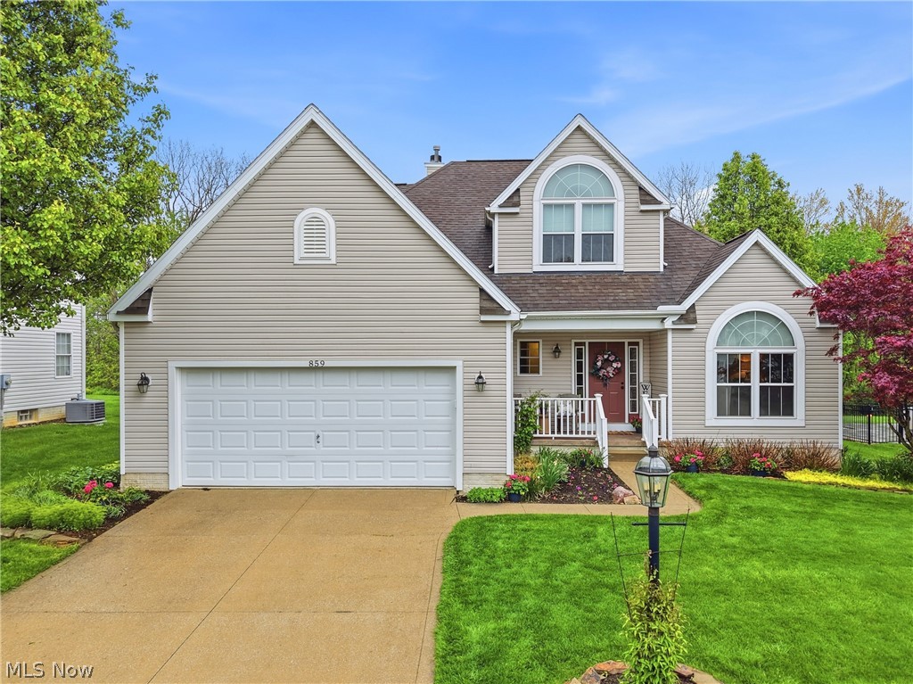 859 Kings Cross Drive, Wadsworth, OH