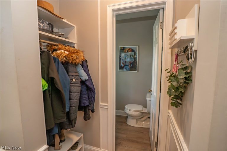 231 Birdwood Road, Akron, OH - Photo 4