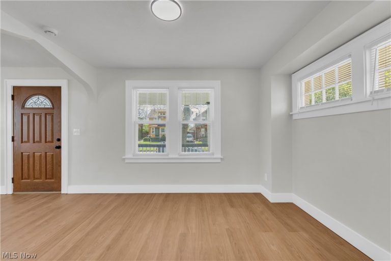 3363 136th Street, Cleveland, OH - Photo 5