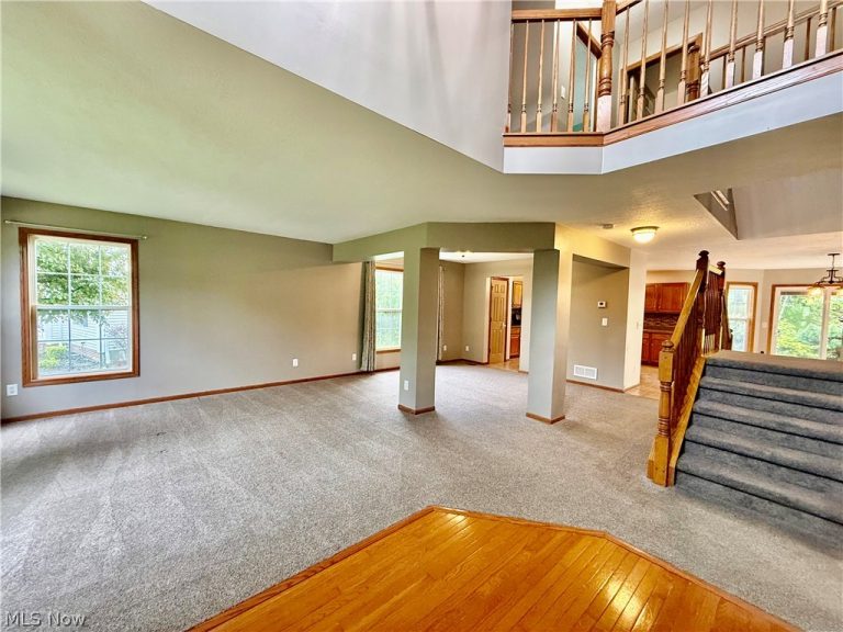 3076 Ravineview Circle, Stow, OH - Photo 4