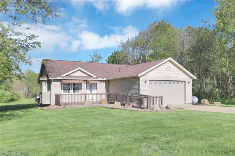 14953 King Road, Howard, OH - Photo 2
