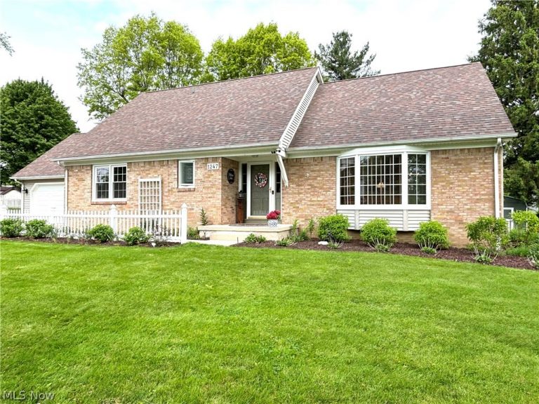 1247 Highland Avenue, Salem, OH, 44460