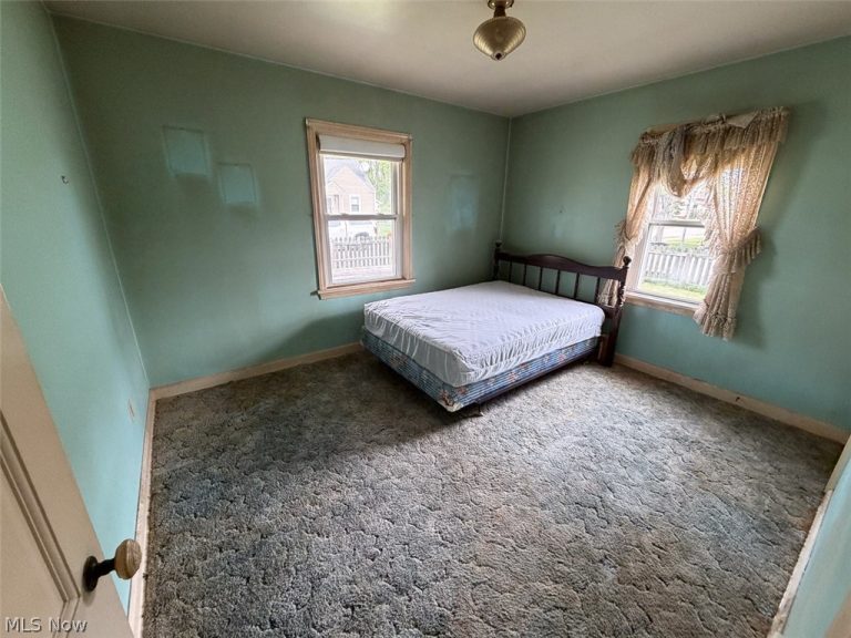 322 Millview Place, Canton, OH - Photo 6