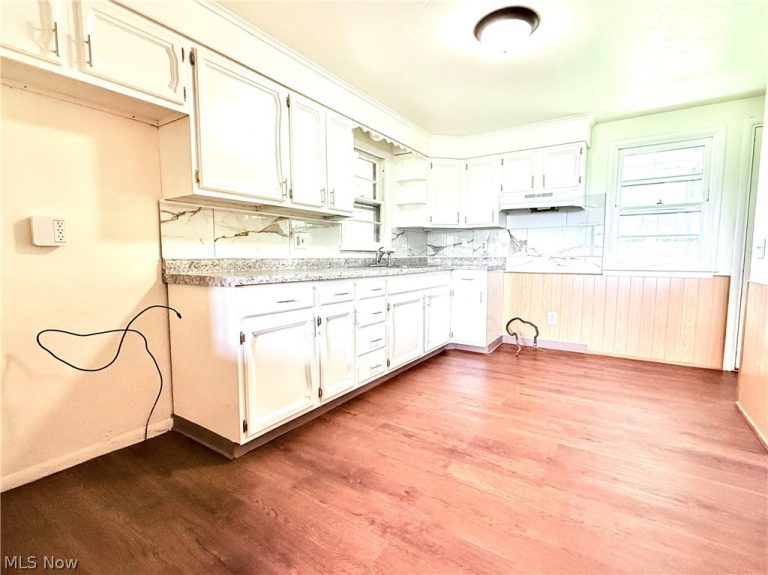 2350 7th Street, Canton, OH - Photo 6