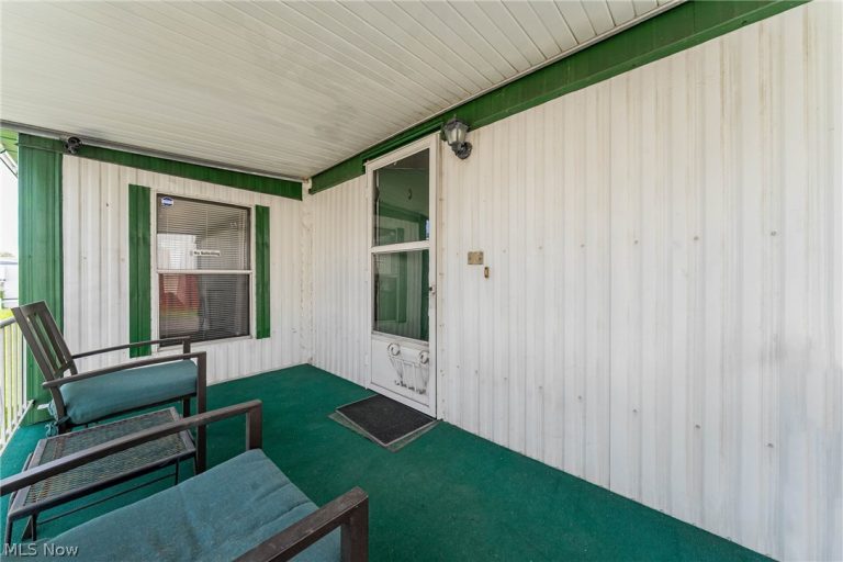 3000 Brookpark Road #15, Cleveland, OH - Photo 5