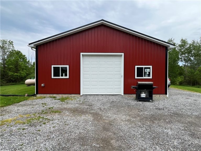 710 Horton Road, Conneaut, OH - Photo 8