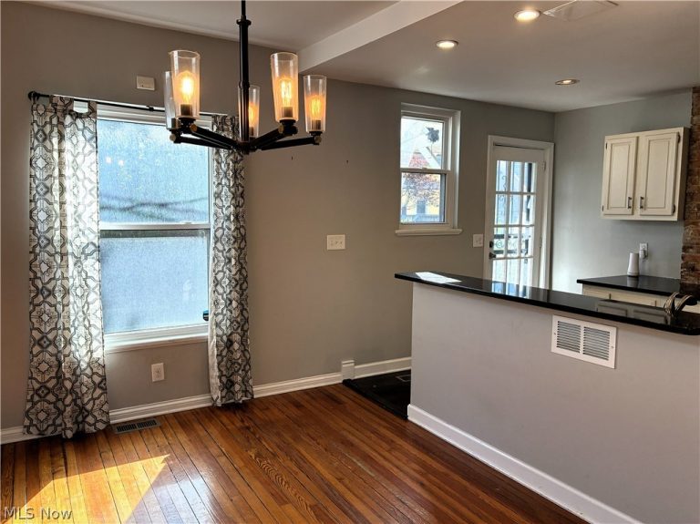 1429 38th Street, Cleveland, OH - Photo 6