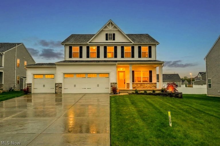 2199 Orchard Circle, Ravenna, OH - Photo 8