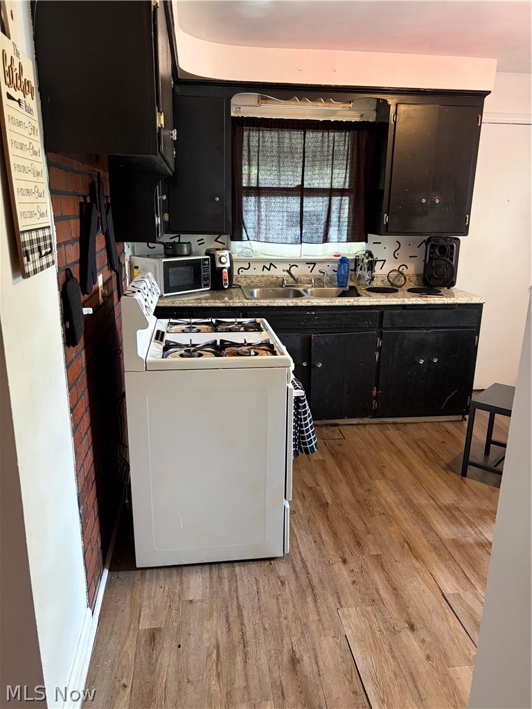 13116 Crennell Avenue, Cleveland, OH - Photo 6