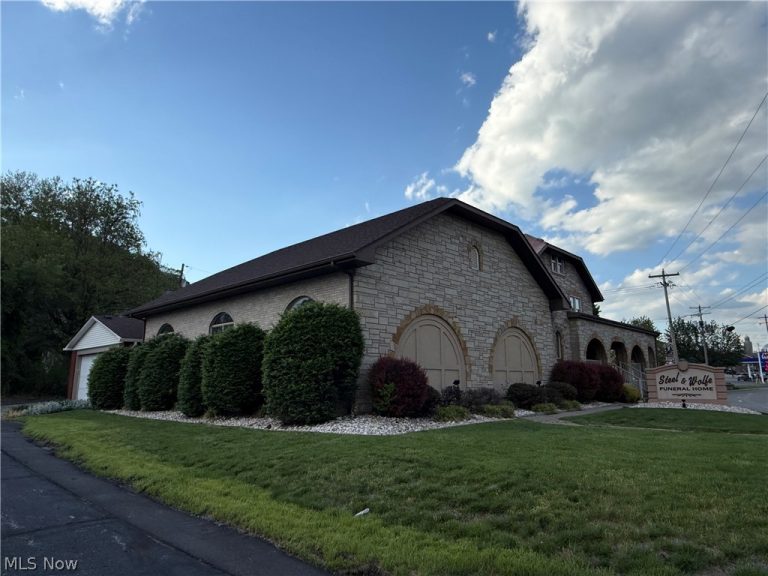 3721 Main Street, Weirton, WV - Photo 4