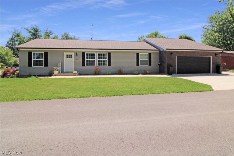 322 Wilson Avenue, Port Clinton, OH - Photo 3