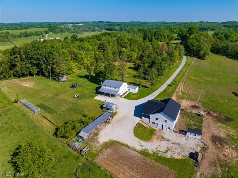 4182 Tooms Road, Cumberland, OH - Photo 3