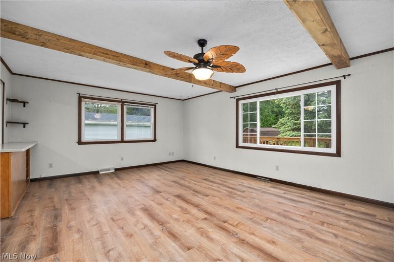 795 Tarry Lane, Amherst, OH - Photo 3