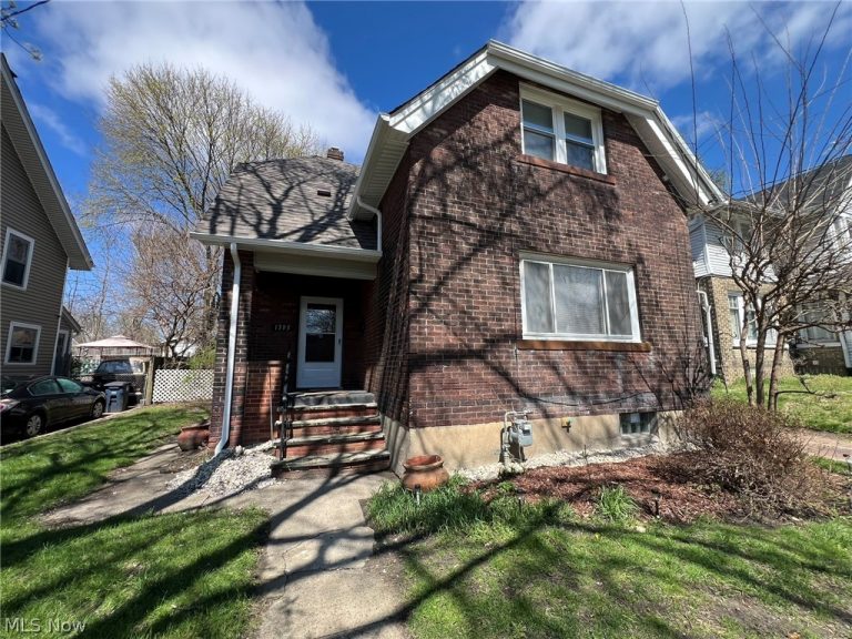 1395 Goodyear Boulevard, Akron, OH - Photo 2
