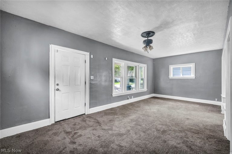3600 75th Street, Cleveland, OH - Photo 8