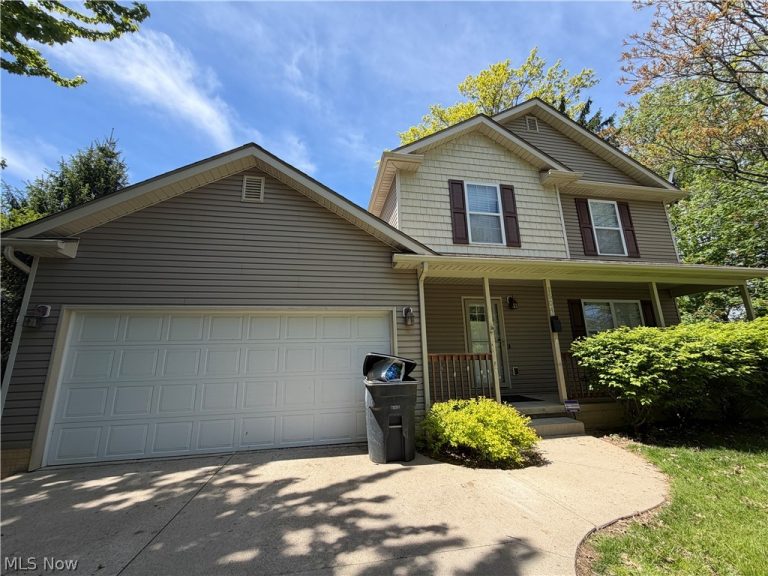 1504 White Avenue, Akron, OH, 44307