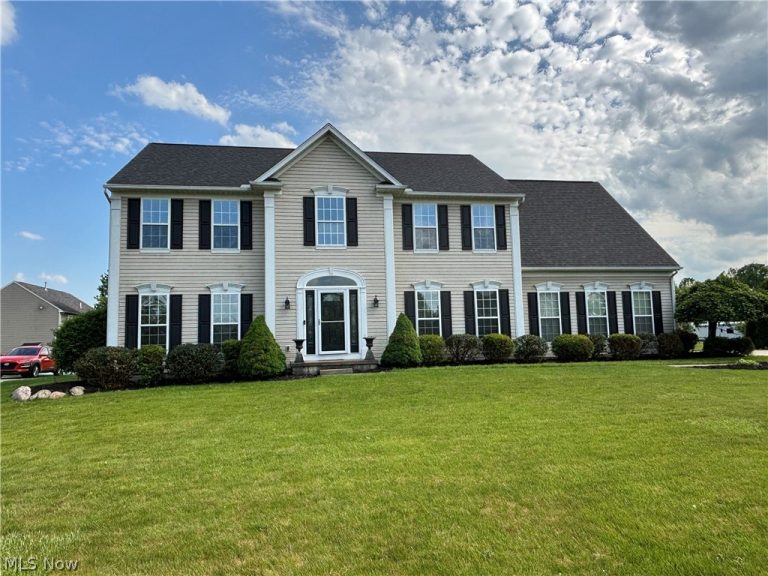 3483 Symphony Street, Cuyahoga Falls, OH, 44223