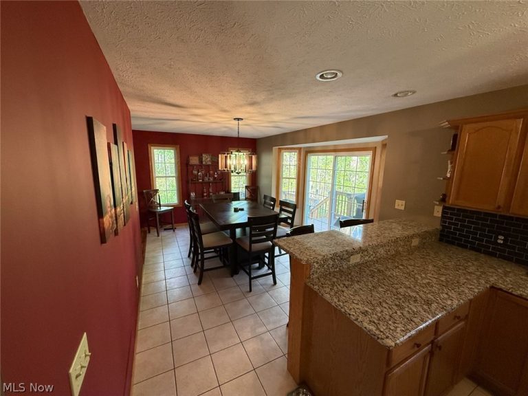 8780 Jackson Street, Mentor, OH - Photo 6