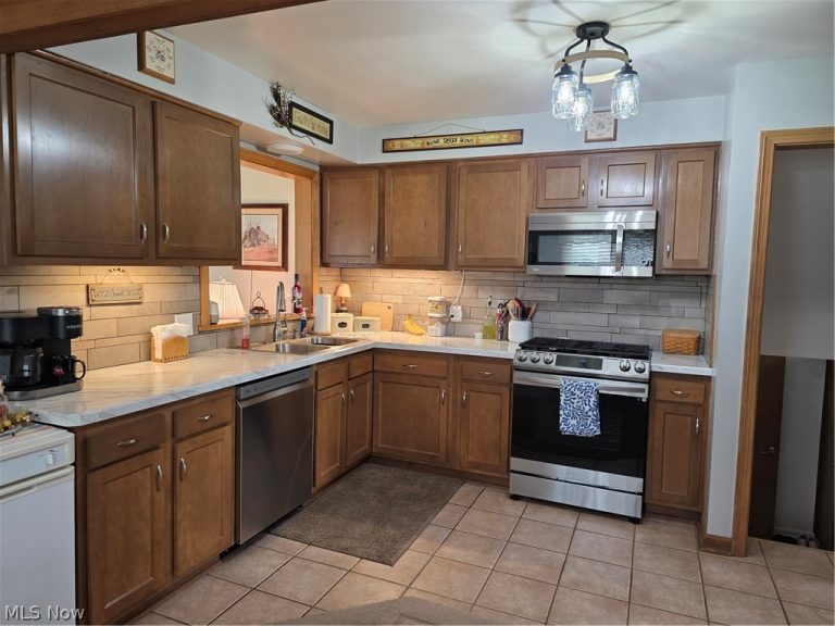 773 Wildwood Drive, Boardman, OH - Photo 3