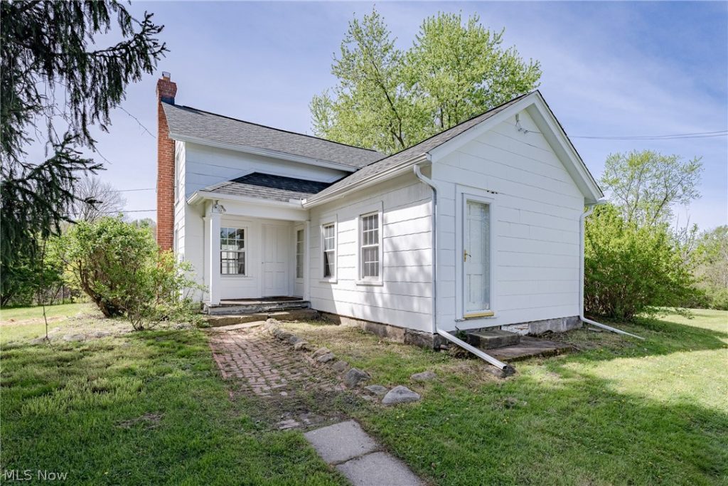 9440 Avery Road, Broadview Heights, OH
