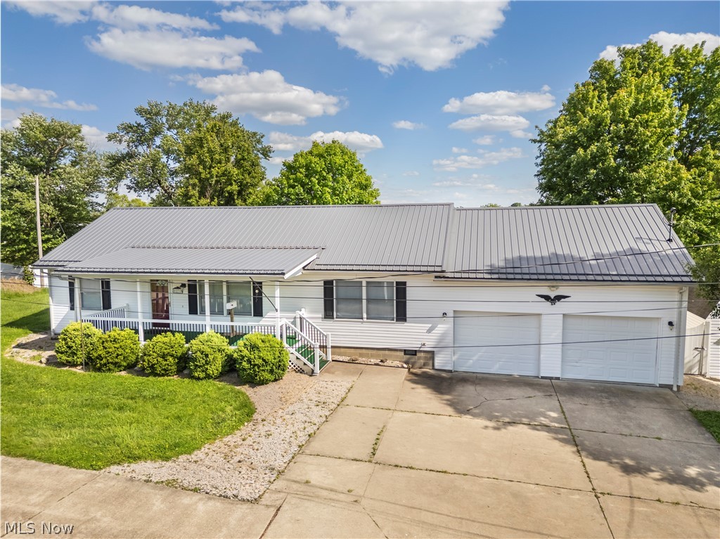 23 Delaware Street, Mineral Wells, WV
